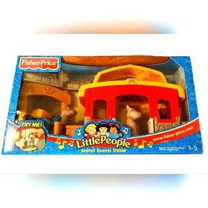 NWB Vintage FisherPrice World of Little People Animal Sounds Stable PlaySet 2003